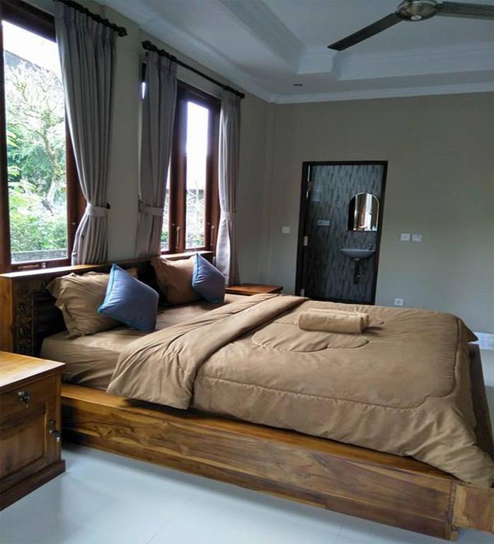 幸运家庭小屋旅馆 乌布 外观 照片